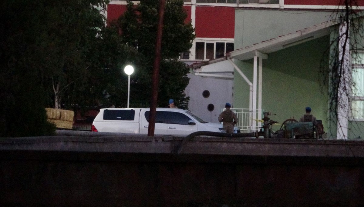 Özel güvenlik görevlileri arasında silahlı kavga: