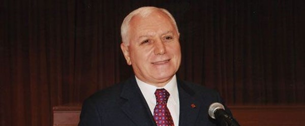 Prof. Mehmet Haberal'a uluslararası görev