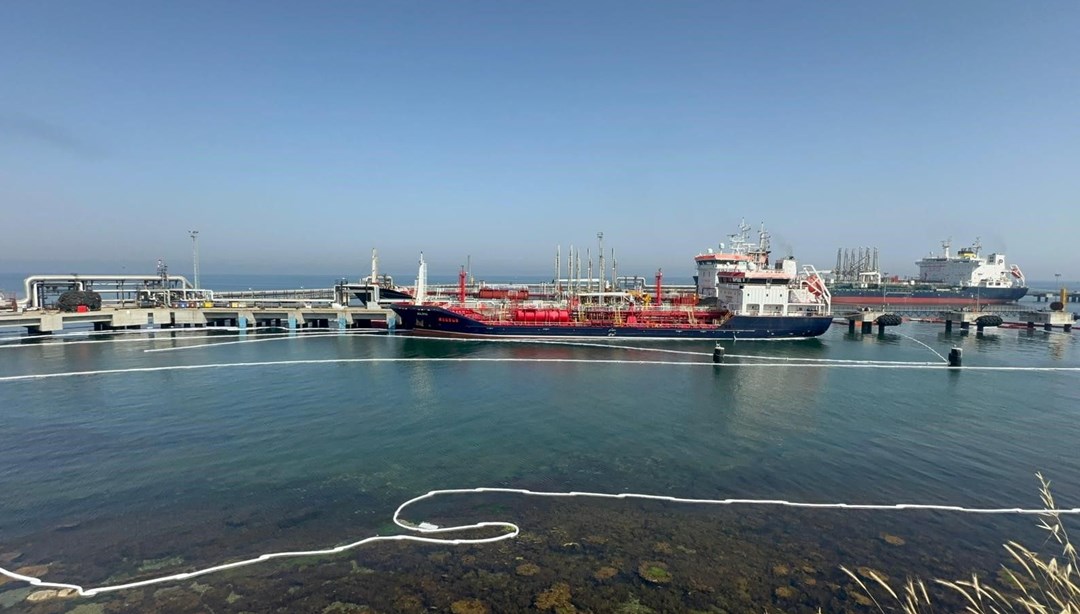 Marmara Denizi'ne 12 bin litre mazot döküldü