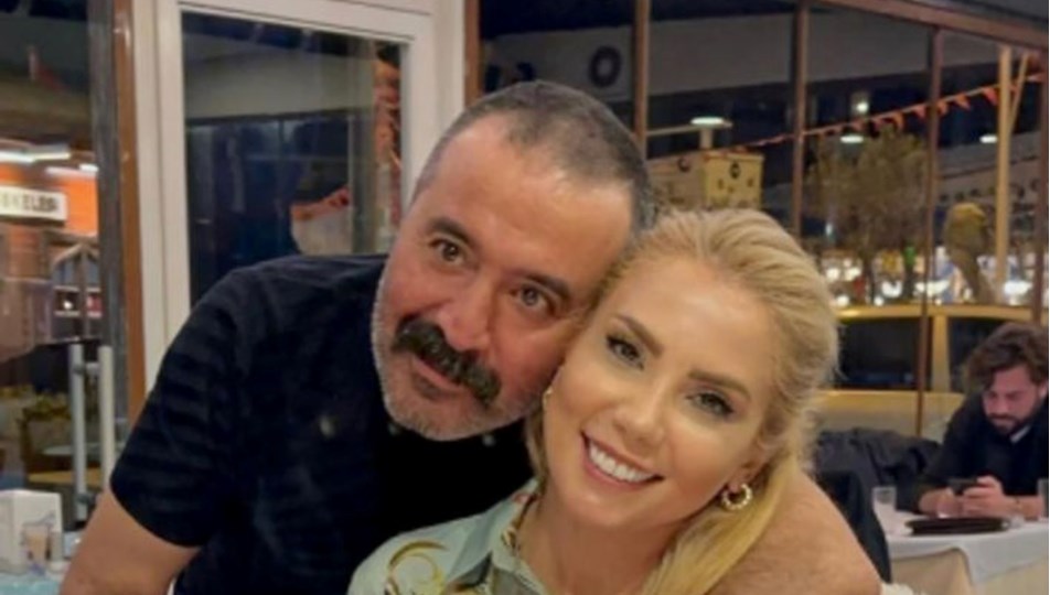 Mustafa Üstündağ ve Tuba Kalçık'ın oğlu oldu: Bebeklerine verdikleri isim açıklandı