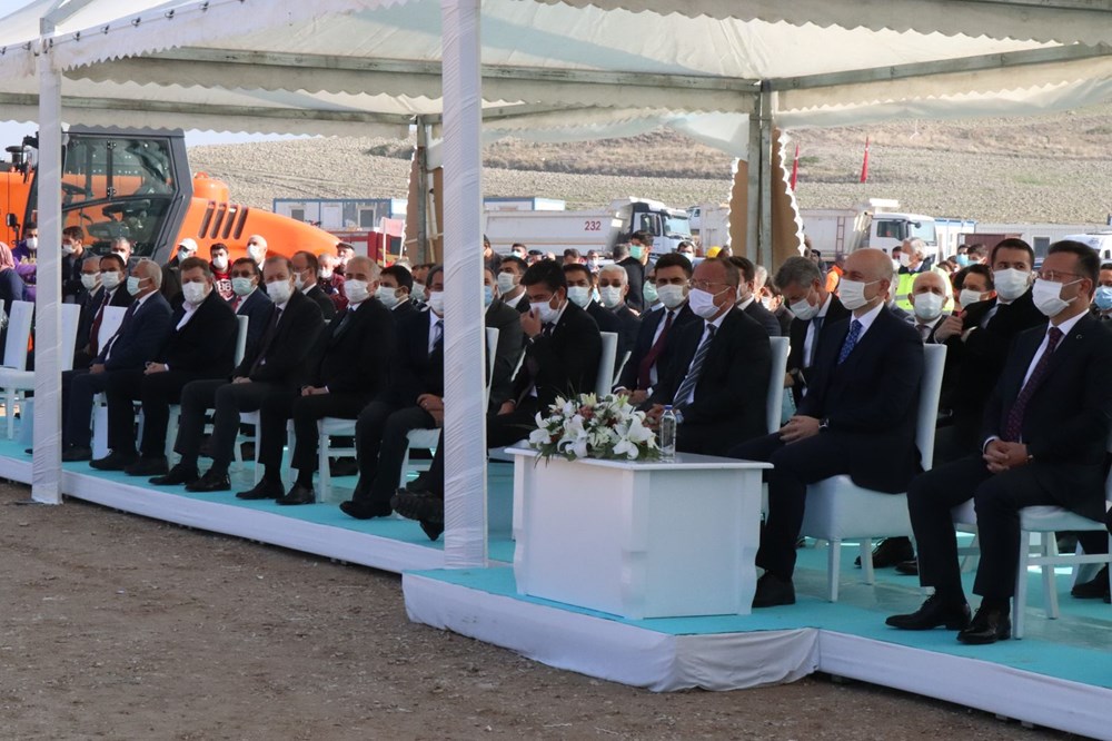 Bakan Karaismailoğlu: Aydın-Denizli Otoyolu seyahat süresini 1 saat 15 dakikaya düşürecek - 2