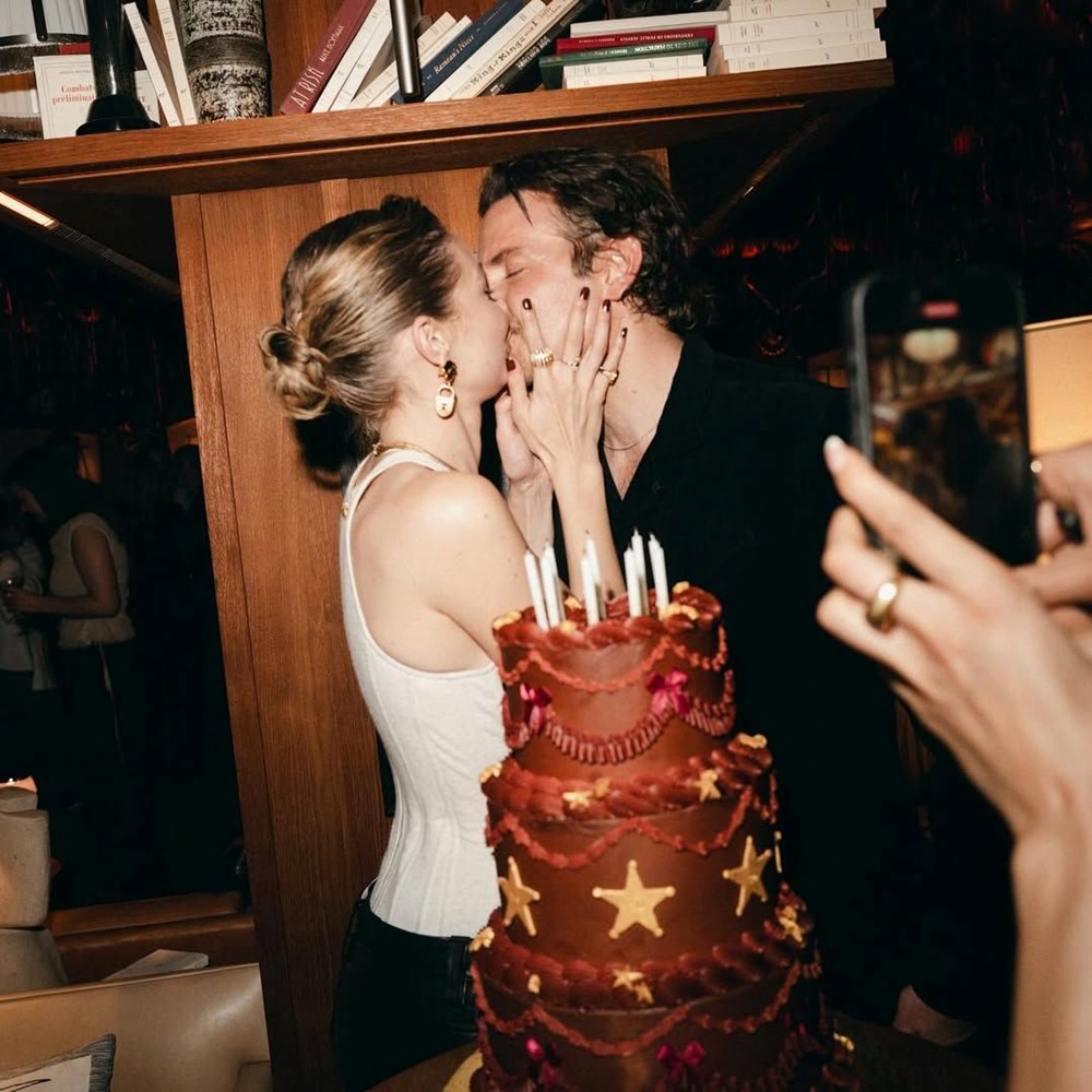 Bradley Cooper ile aşk yaşayan Gigi Hadid'den sevgilisiyle ilk paylaşım - 5