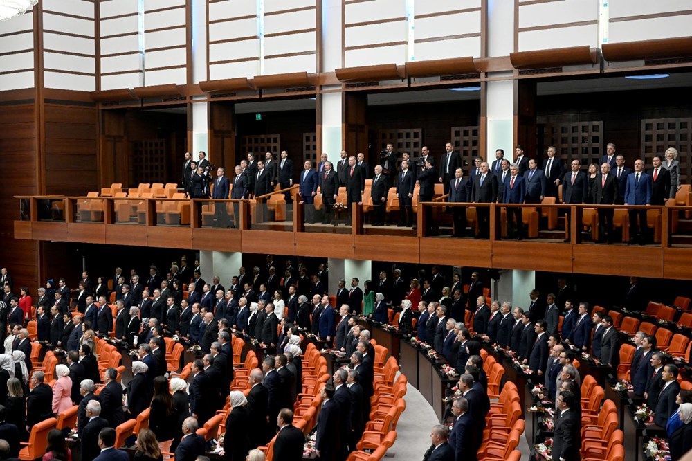 TBMM'de 28. yasama dönemi başladı: Milletvekilleri yemin etti - 24