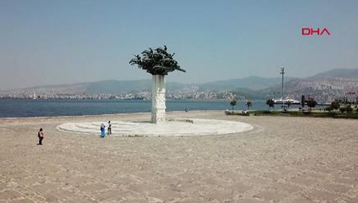 İzmir kavruluyor! Cadde ve sokaklar boş kaldı