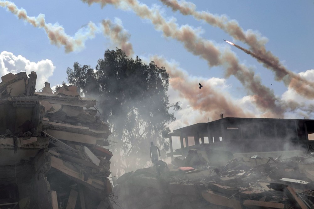 İsrail'in Gazze'ye saldırıları sürüyor (İsrail-Hamas çatışmalarında 14. gün) - 10