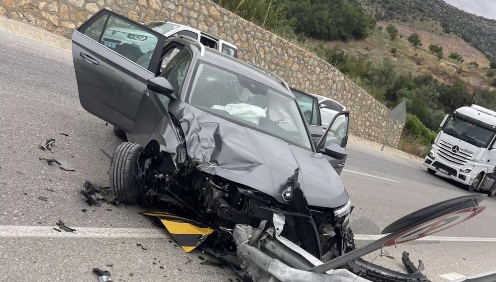 Tokat'ta kaza: Sekiz yaralı