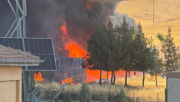 Batman'da fabrika yangını