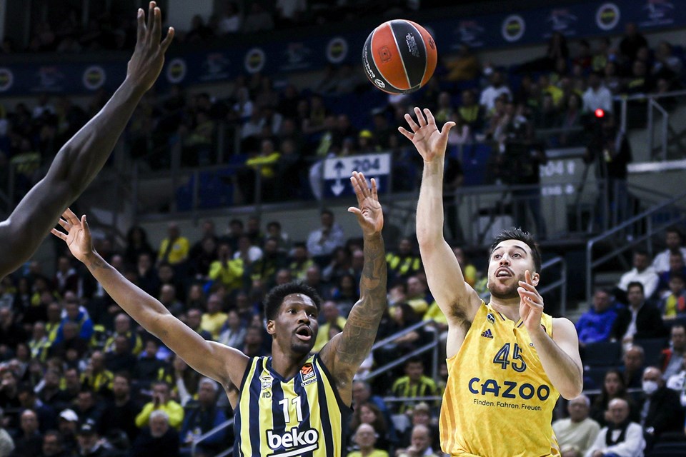 Fenerbahçe Beko, Alba Berlin'i rahat geçti - 1