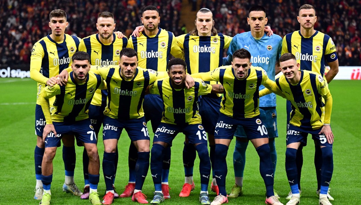 İlk 11'ler belli oldu: Fenerbahçe, Kadıköy'de Antalyaspor karşısında