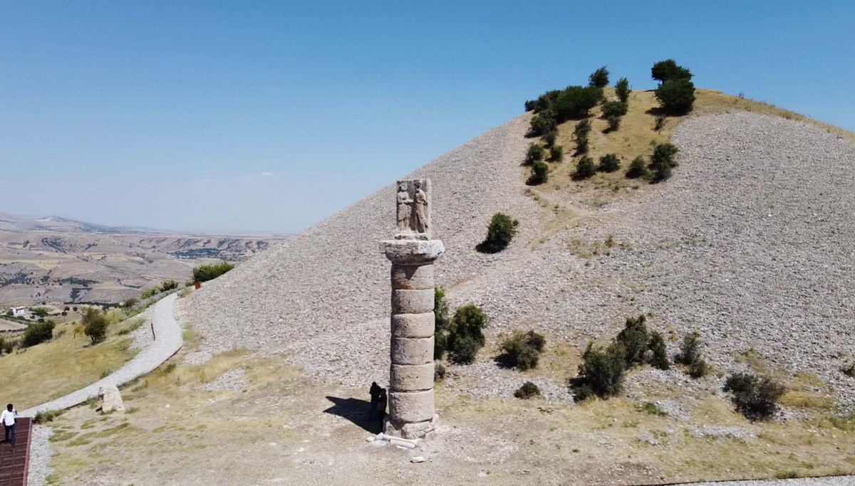 Depremde yıkılan Depremde yıkılan