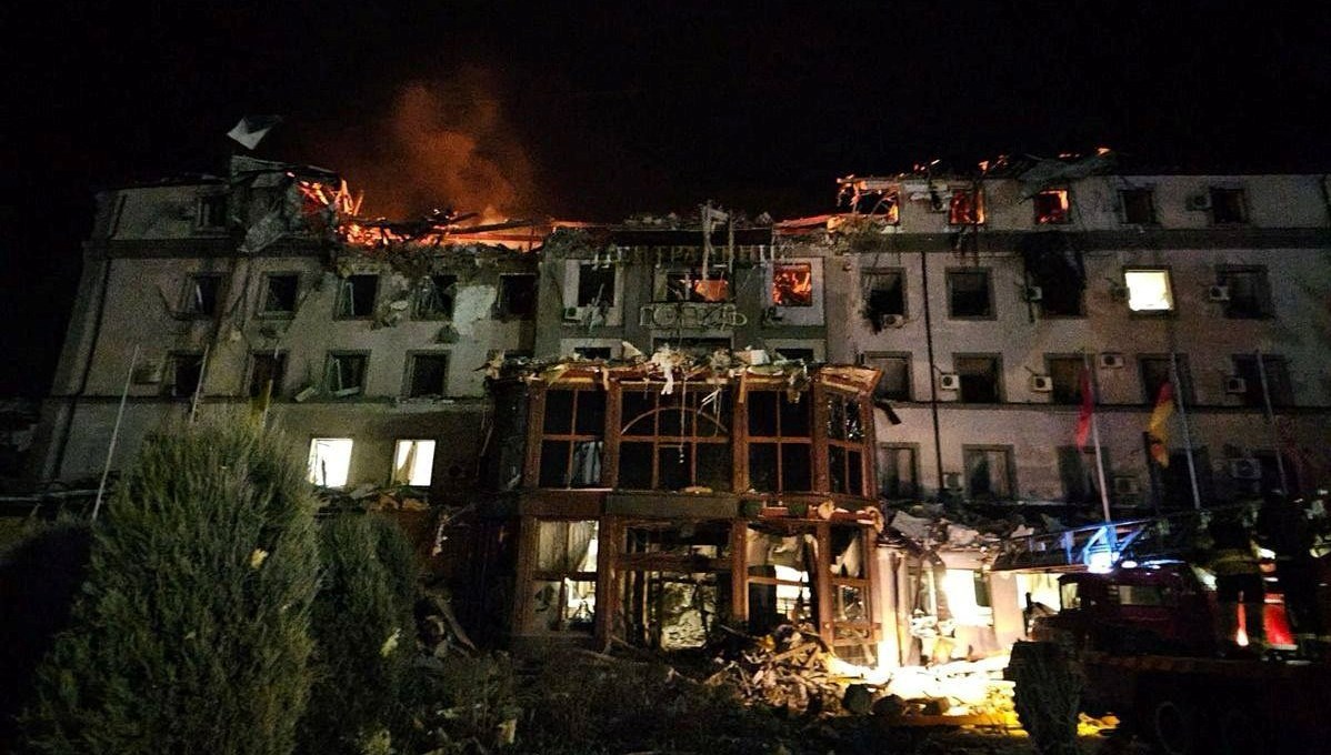 Rus füzeleri Zelenski'nin memleketini vurdu: 3 ölü, 31 yaralı