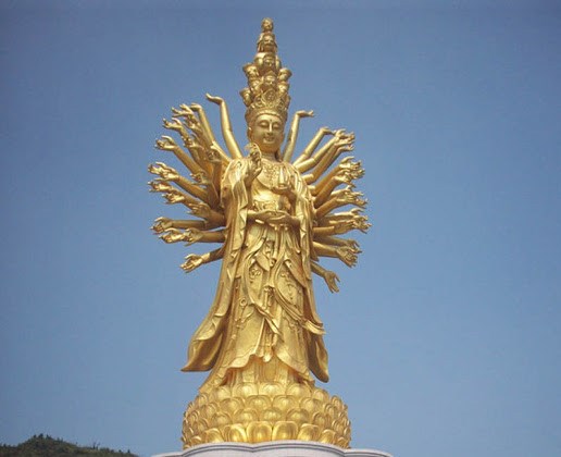 Статуи Мира Фото
