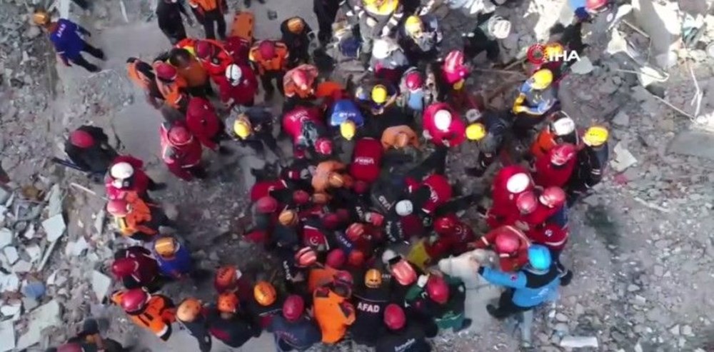 91. saatte Ayda Gezgin mucizesi (Deprem enkazında zamana karşı büyük yarış) - 76