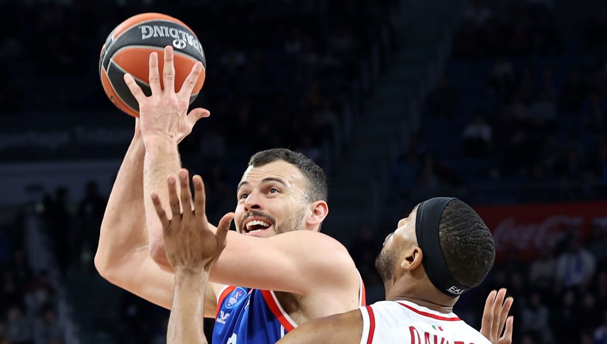 THY EuroLeague: Anadolu Efes, Milan'ı farklı yendi