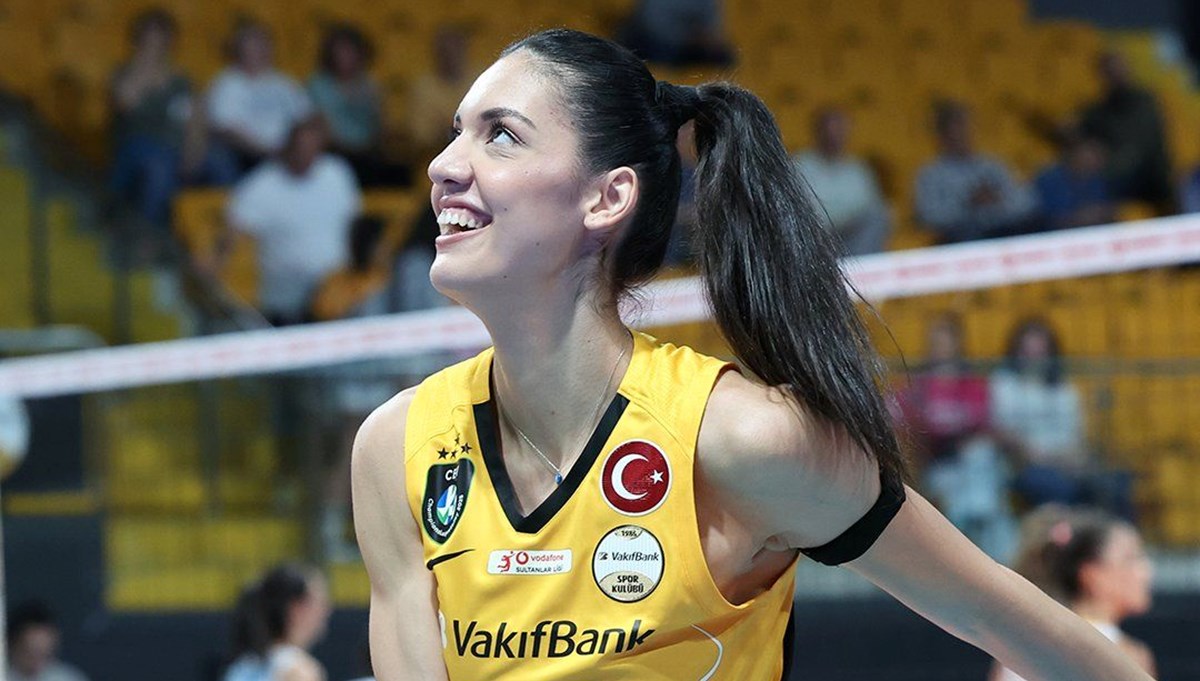 VakıfBank'tan sezonun ilk galibiyeti VakıfBank'tan sezonun ilk galibiyeti
