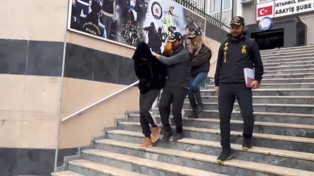 Kadıköy'de biletli BDSM partisi davasında karar 76