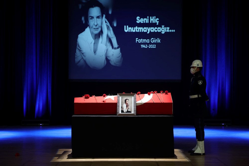 Usta oyuncu Fatma Girik son yolculuğuna uğurlandı - 64