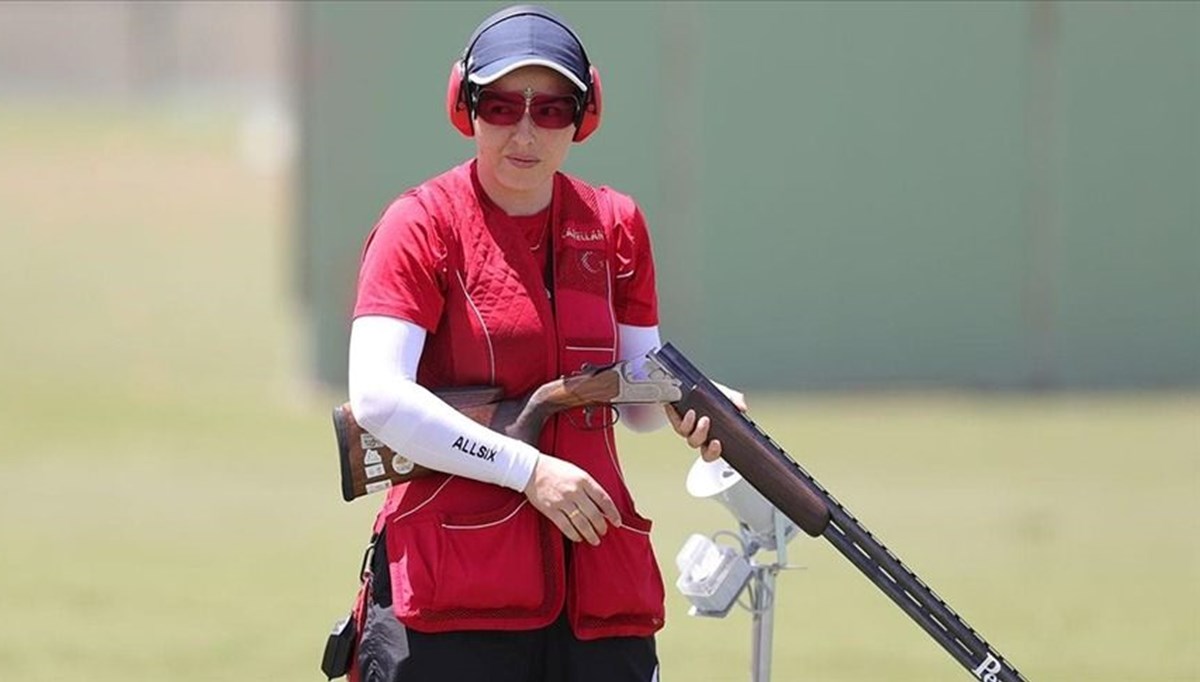 Milli atıcı Safiye Temizdemir, Polonya'da bronz madalya kazandı Milli atıcı Safiye Temizdemir, Polonya'da bronz madalya kazandı