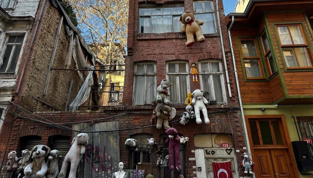 Kadıköy’ün simgelerinden biri olmuştu: Oyuncaklı ev tarihe karışıyor