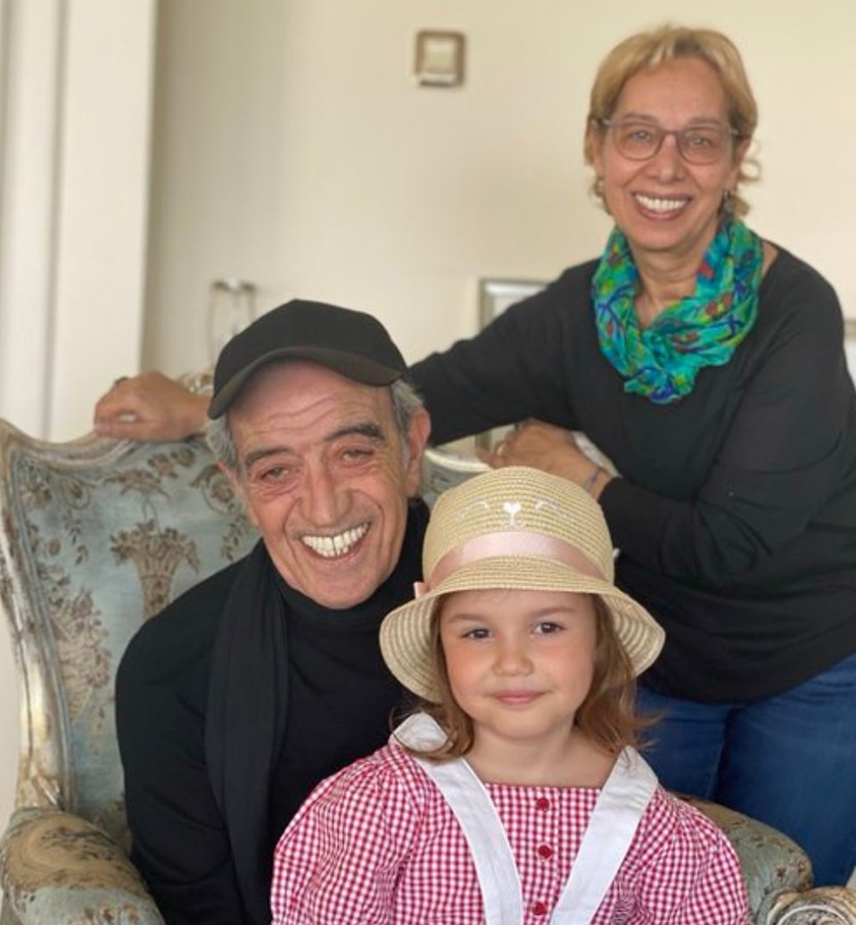 AUn LPcmBU29QwV4DE8Jmg