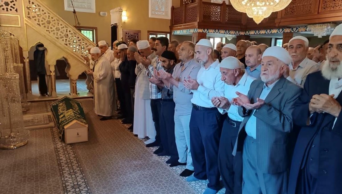 Danıştay hakimi son yolculuğuna uğurlandı Danıştay hakimi son yolculuğuna uğurlandı
