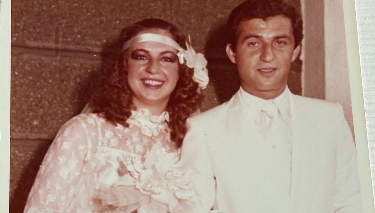 Fatih Terim takipçilerini geçmişe götürdü (Ünlülerin nostaljik fotoğrafları)