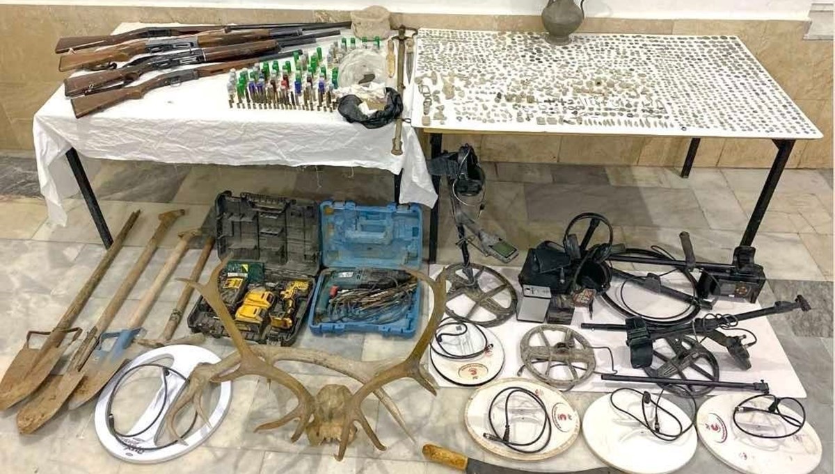Tarihi eser kaçakçılarına jandarmadan operasyon Tarihi eser kaçakçılarına jandarmadan operasyon
