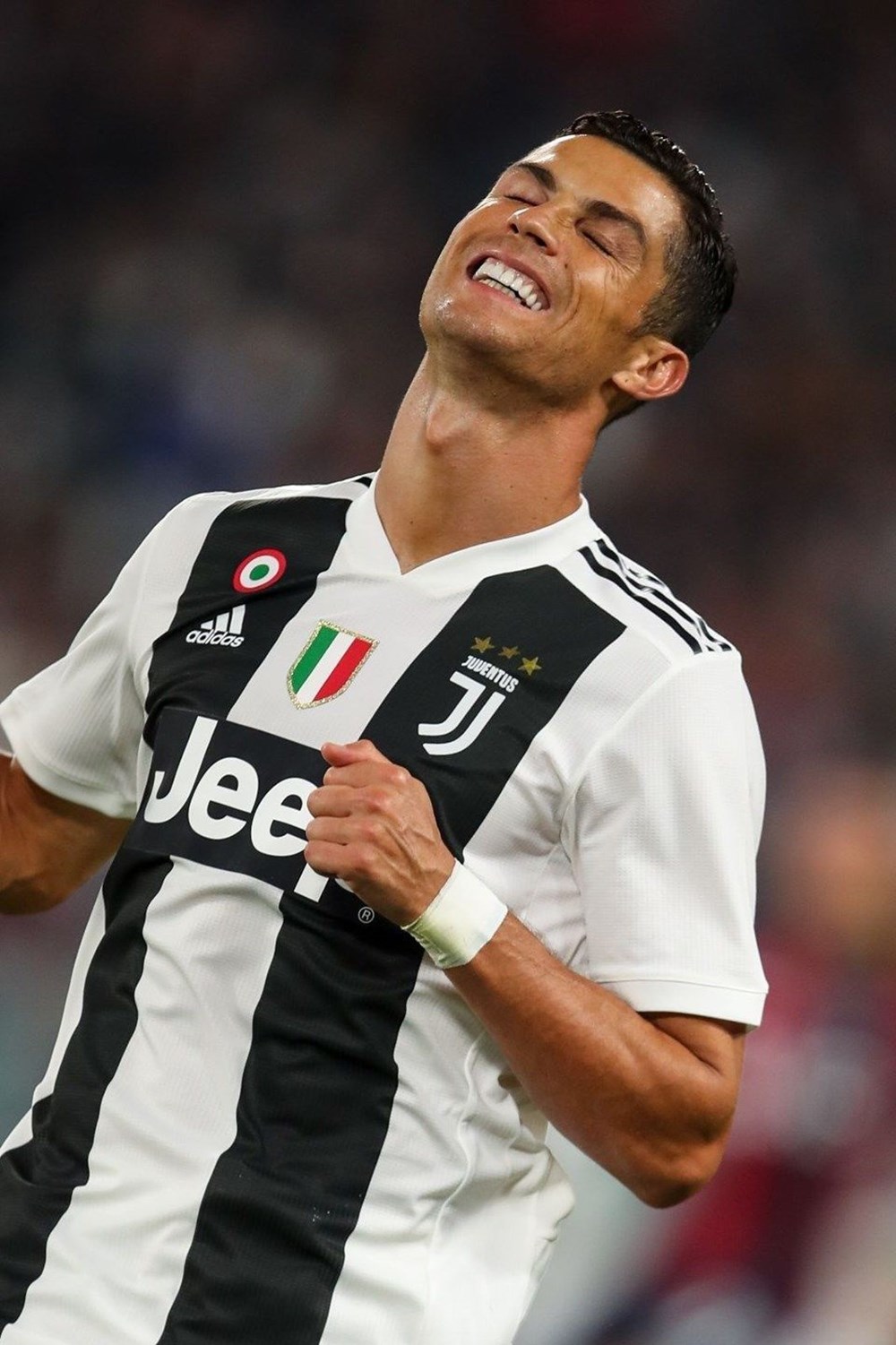 Cristiano Ronaldo Jr. da sosyal medyaya girdi (1 günde 1 milyon