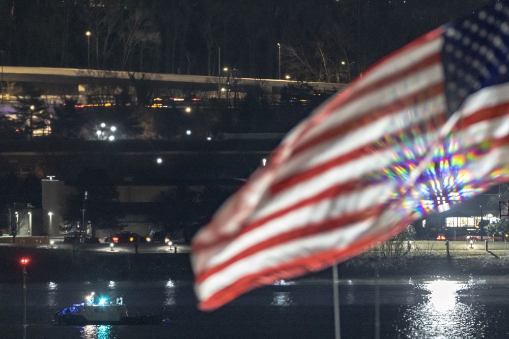 ABD’deki uçak kazasının ön raporu açıklandı: 4 kişinin işini 2 kişi yapıyormuş! 24 saat önce acil iniş olmuş! - 5