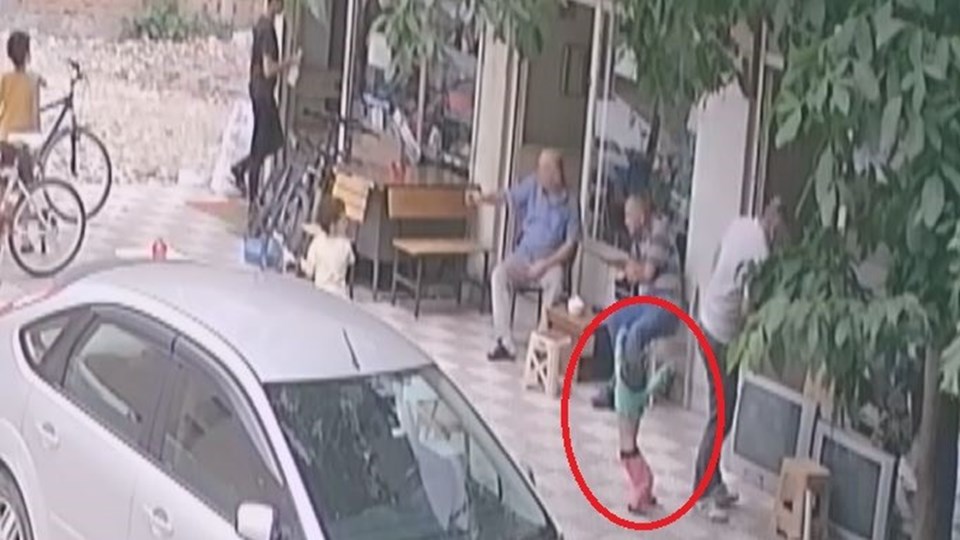 Amasya'da 1 yaşındaki çocuk balkondan düştü - 2