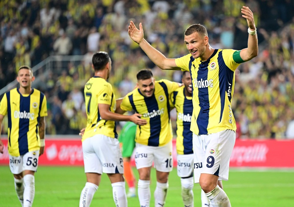 Rekor tazeledi: Fenerbahçe Alanyaspor'u 3 golle geçti - 2