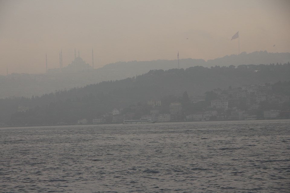 İstanbul Boğazı transit gemi geçişlerine kapatıldı - 1