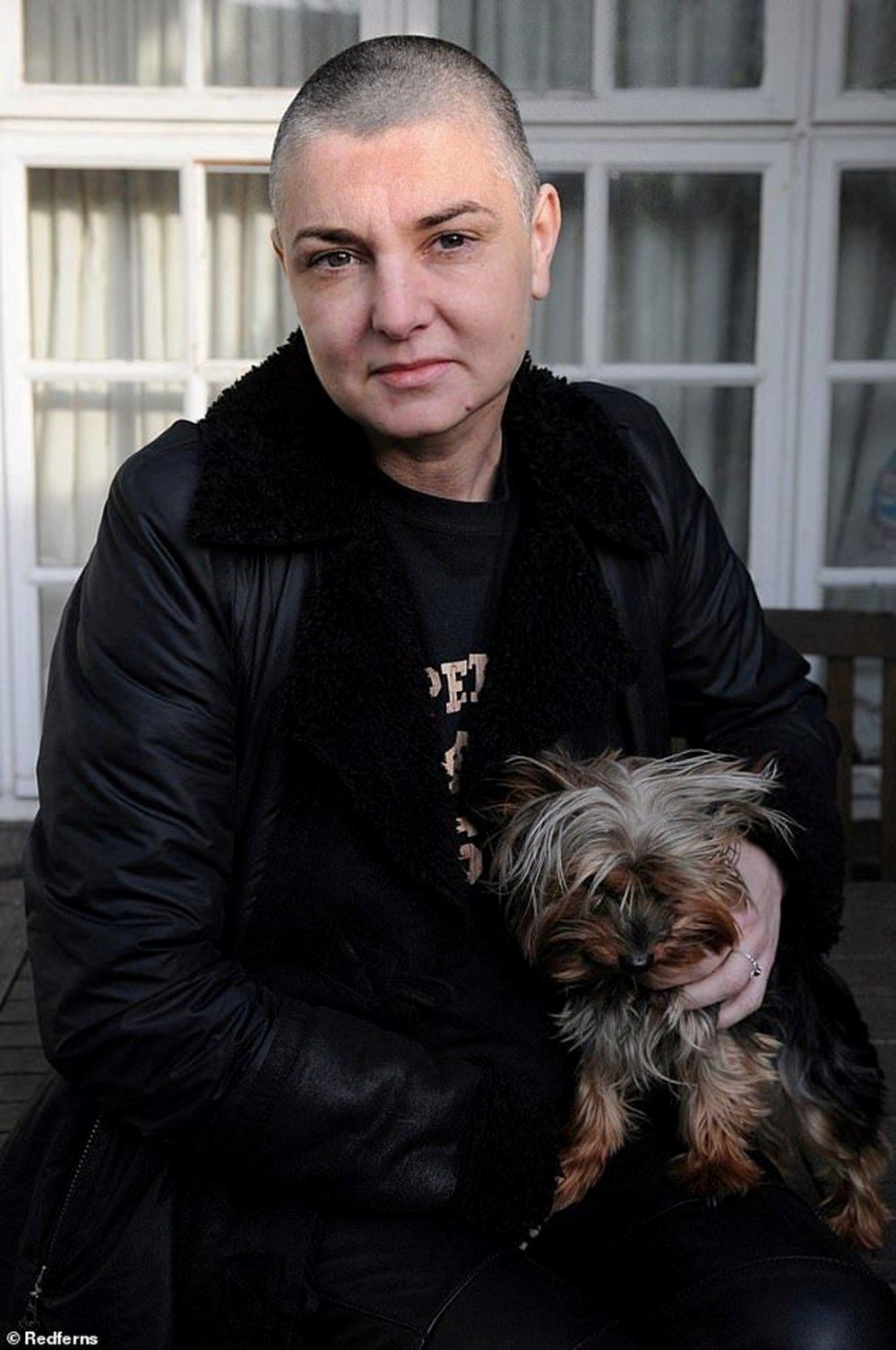 İrlandalı şarkıcı Sinead O'Connor'ın ölüm nedeni açıklandı - 5