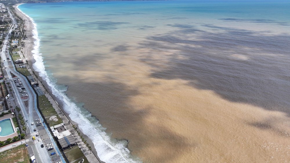 Antalya Sağanağında Deniz Rengi Şoku! 72 AbWPdNwJO0OyknzG96D7iA