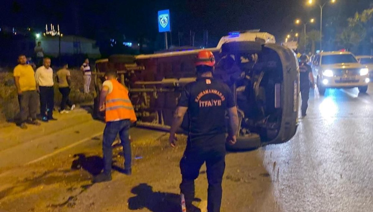 Kahramanmaraş'ta işçi servisi devrildi: Yaralılar var Kahramanmaraş'ta işçi servisi devrildi: Yaralılar var