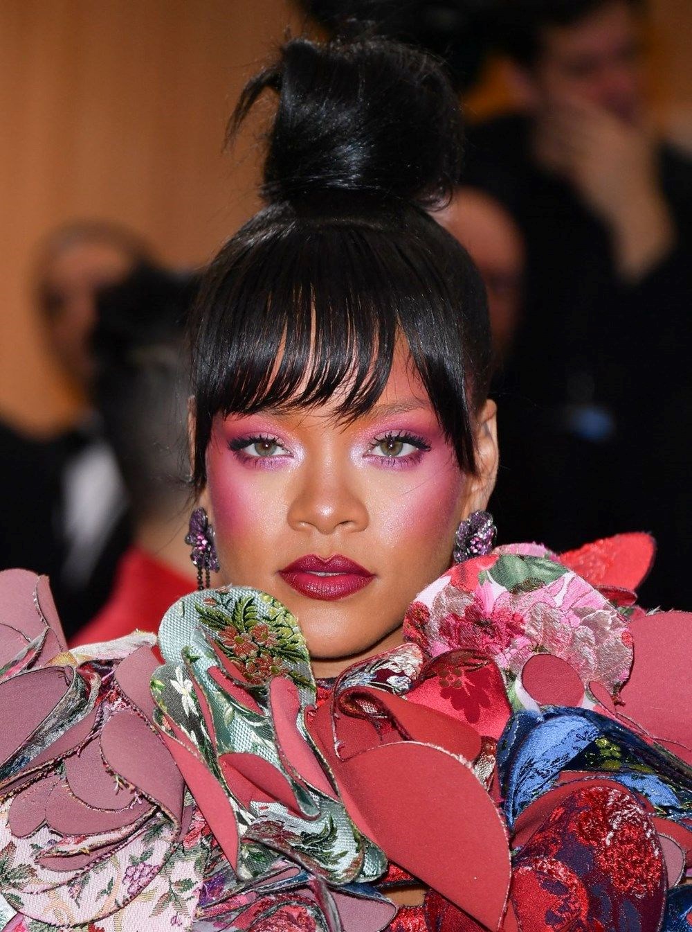 Met Gala 2022’de Rihanna yoktu ama heykeli vardı - 15