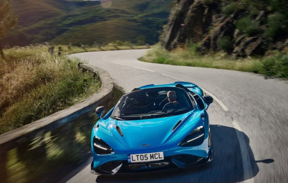 McLaren tarihinin en hızlı üstü açık modeli tanıtıldı: 765LT Spider - 15