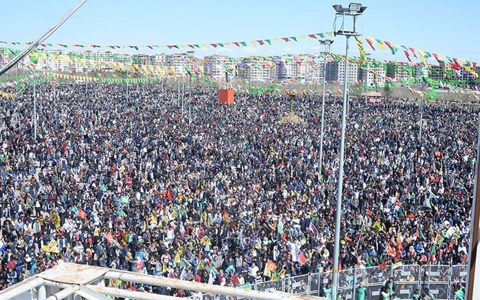 Diyarbakır’daki Nevruz kutlamalarında çözüm çağrısı - 6