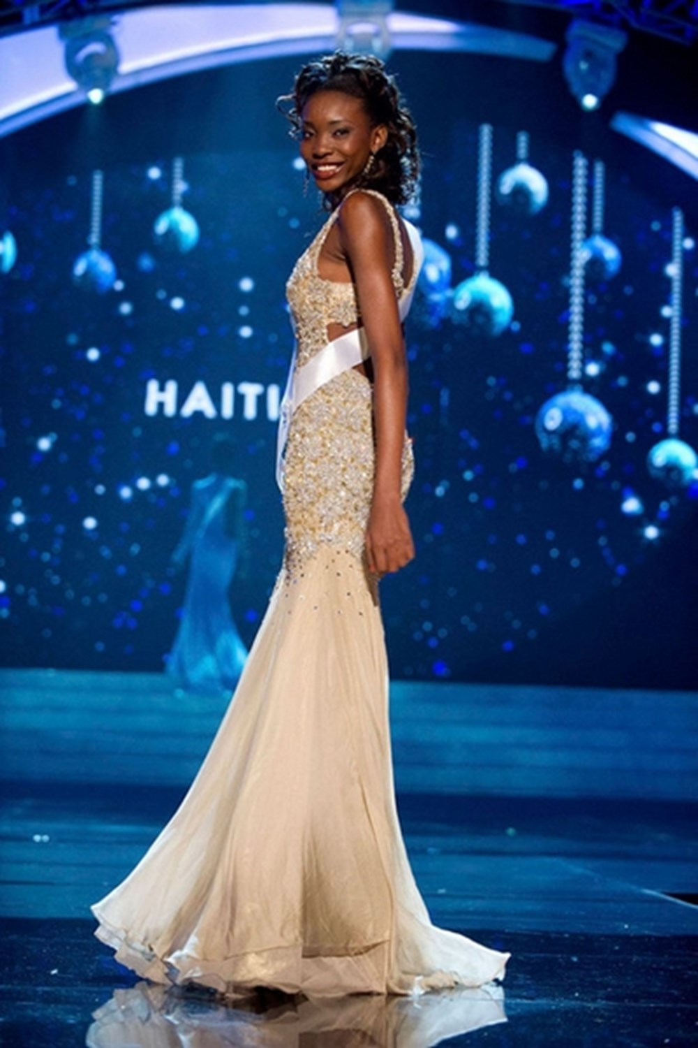 Вселенная 2012. Miss Universe 2012. Мисс Вселенная в мали. Мисс красоты 76. Жак Мисс.