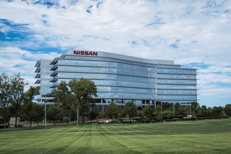 Nissan, Daimler hisselerini 1,4 milyar dolara sattı - 1