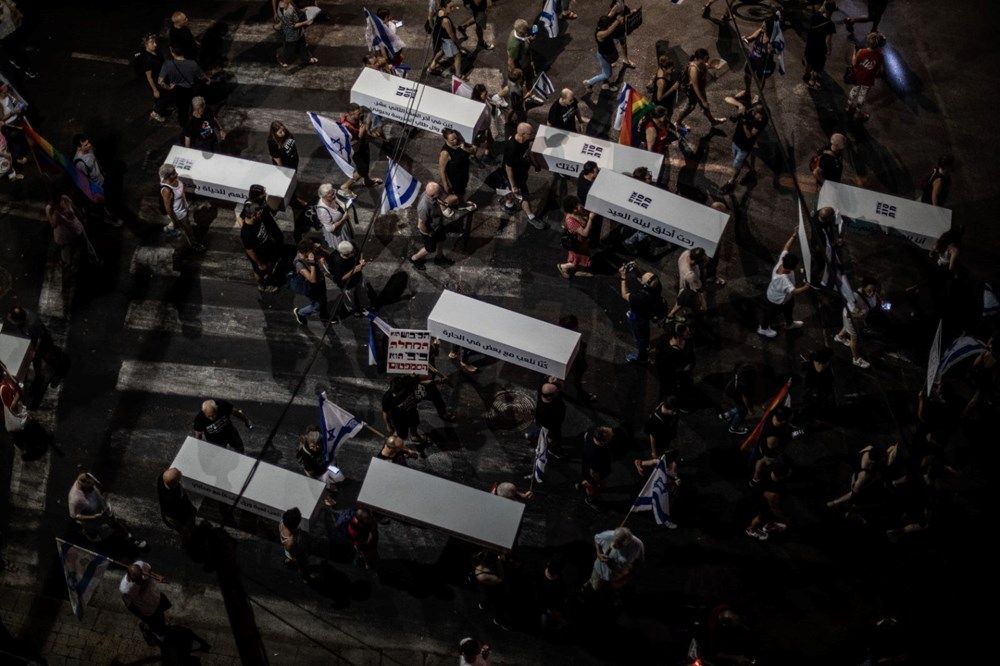 İsrail'de "yargı reformu" protestoları 34. haftada: Sembolik tabutlar dikkat çekti - 6