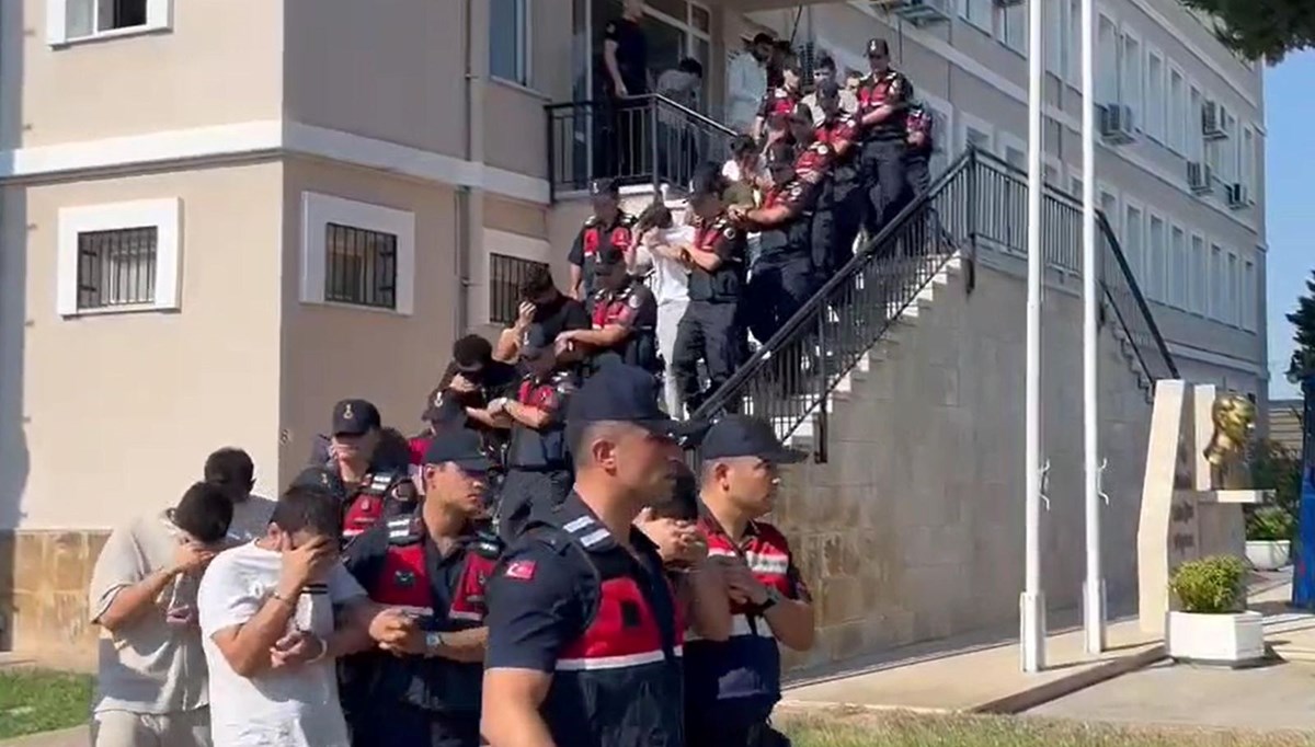 Aydın merkezli 13 ilde yasa dışı bahis operasyonunda 14 tutuklama Aydın merkezli 13 ilde yasa dışı bahis operasyonunda 14 tutuklama