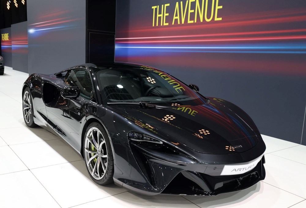 Milyonluk otomobiller görücüye çıktı - 60