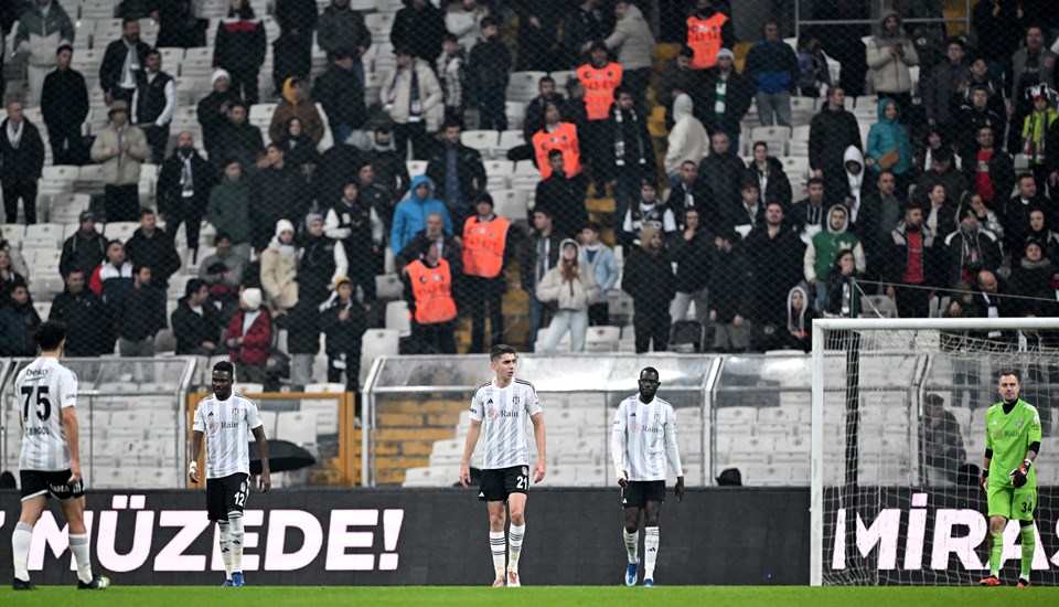 Beşiktaş evinde Alanyaspor'a kaybetti - 1