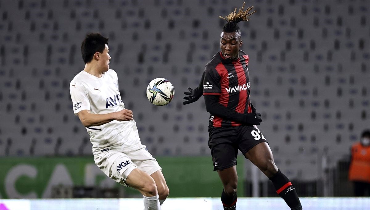 SON DAKİKA: Fenerbahçe kilidi açamadı