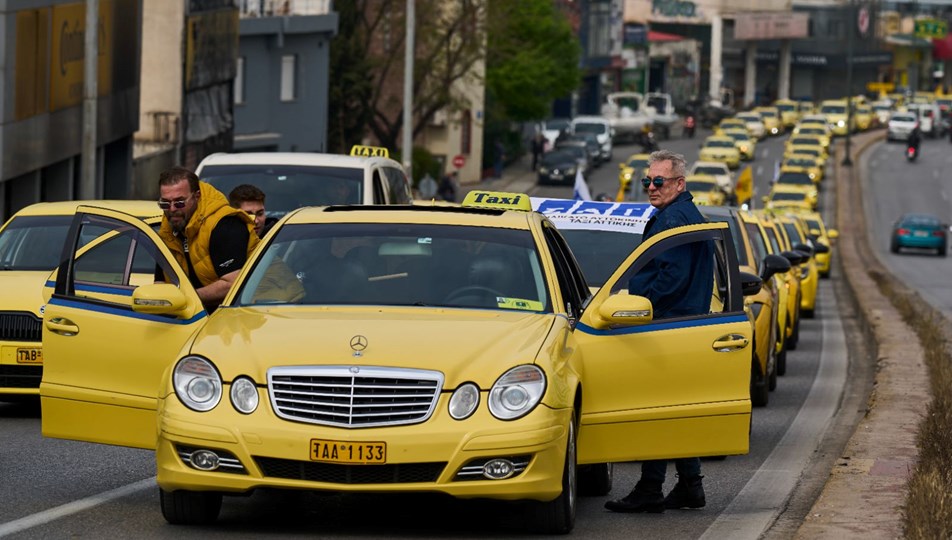 Yunanistan'da taksiciler