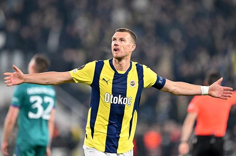 Fenerbahçe'de yeni dönemin birinci ayrılığı aşikâr oldu: Edin Dzeko için karar verildi 78 AhjPy1Fq3k6Fbs DPGABmw