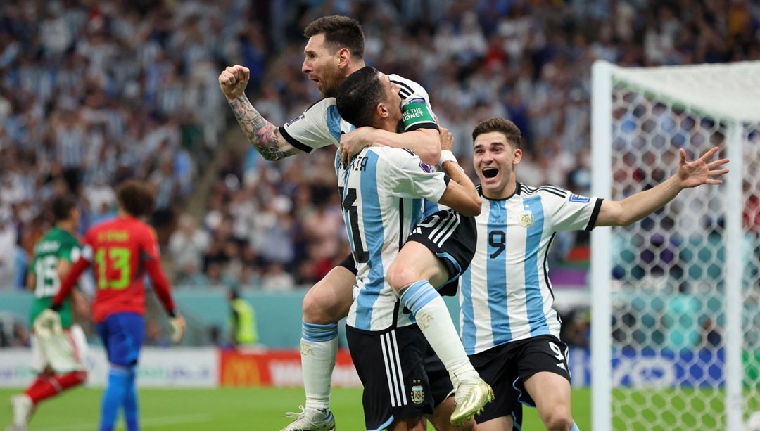 Dünya Kupası 2018: Grupta ilk maç sonuçları skorlar