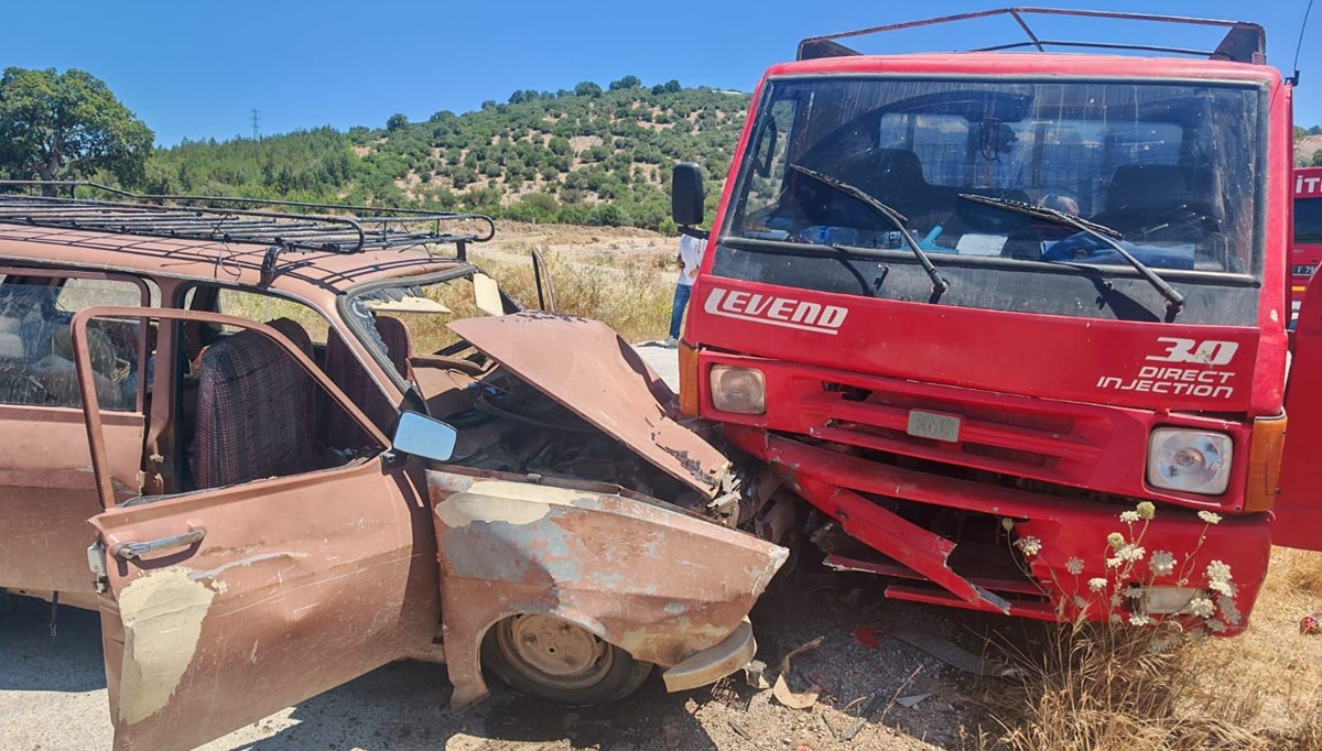 Balıkesir'de feci kaza