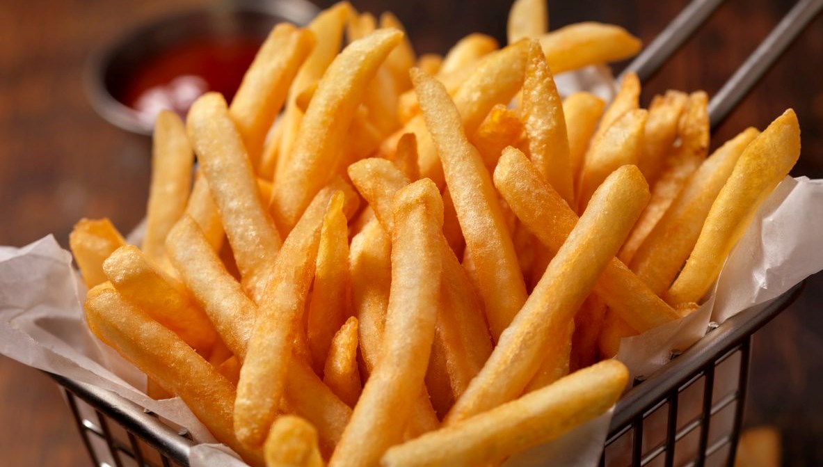 Çıtır çıtır patates kızartması için 1 kaşık formülü: İçi yumuşak dışı çıtır oluyor